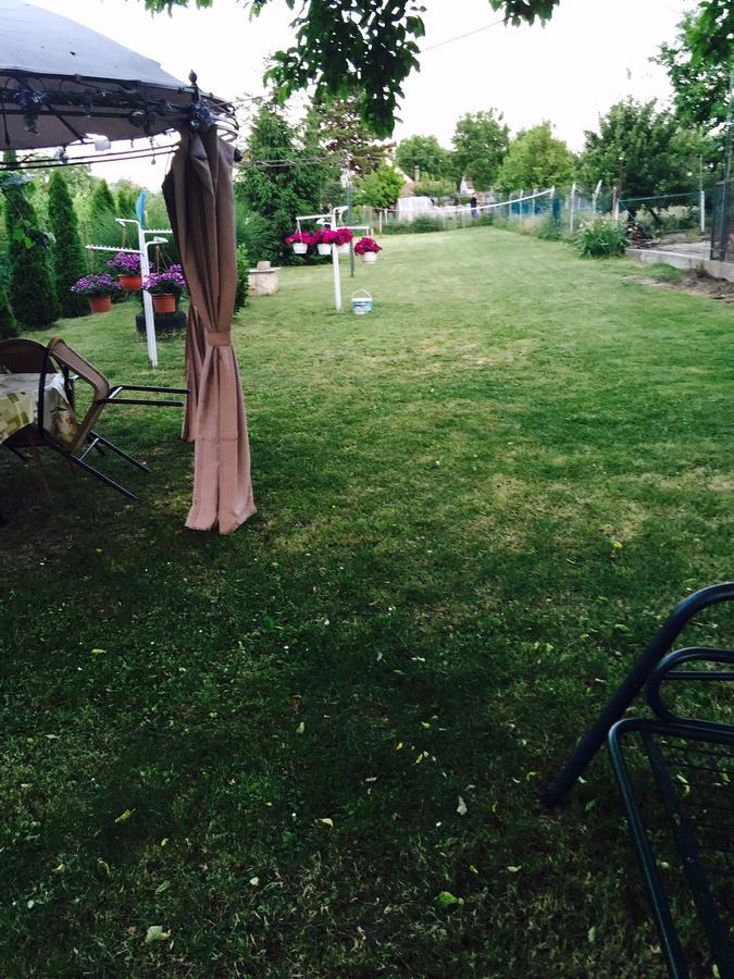 Apartament Rose Garden Siófok Zewnętrze zdjęcie