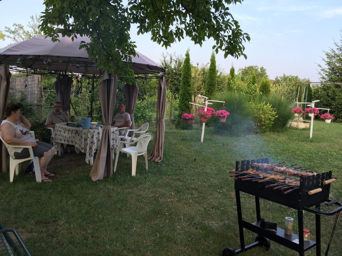Apartament Rose Garden Siófok Zewnętrze zdjęcie